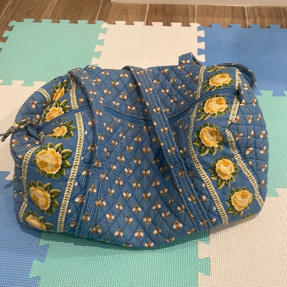 Vera Bradley Bee Bag